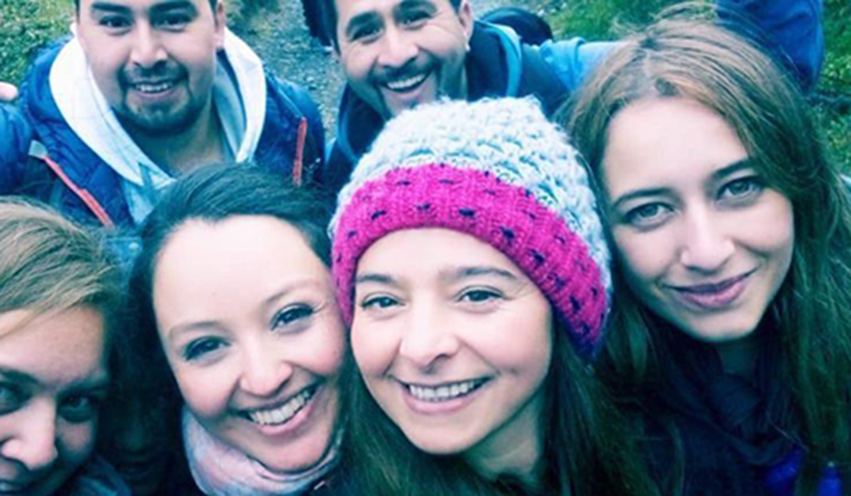 Reddit users spot 'ghost' hiding in hiker's 'creepy' photo