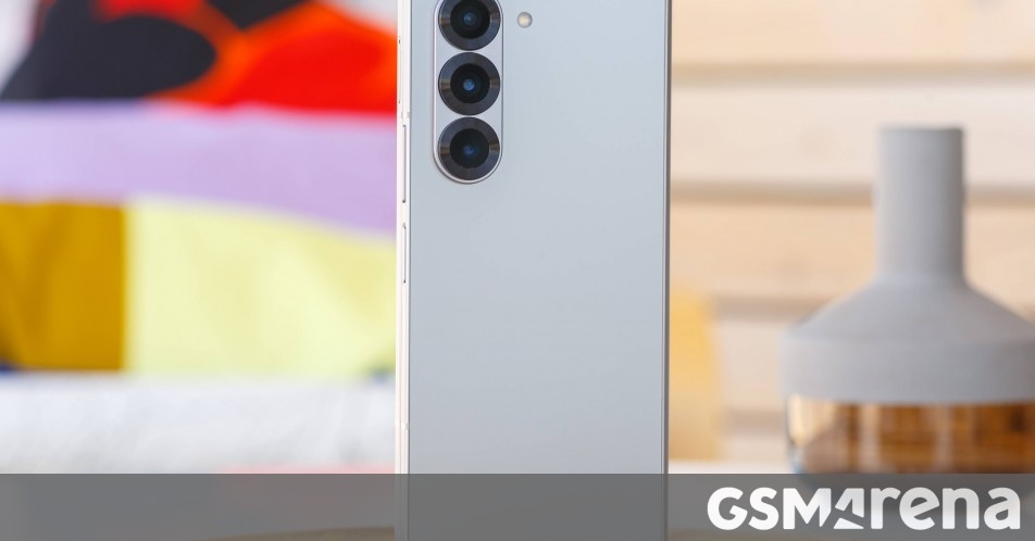 Samsung's first tri-fold smartphone will disappoint in the charging department