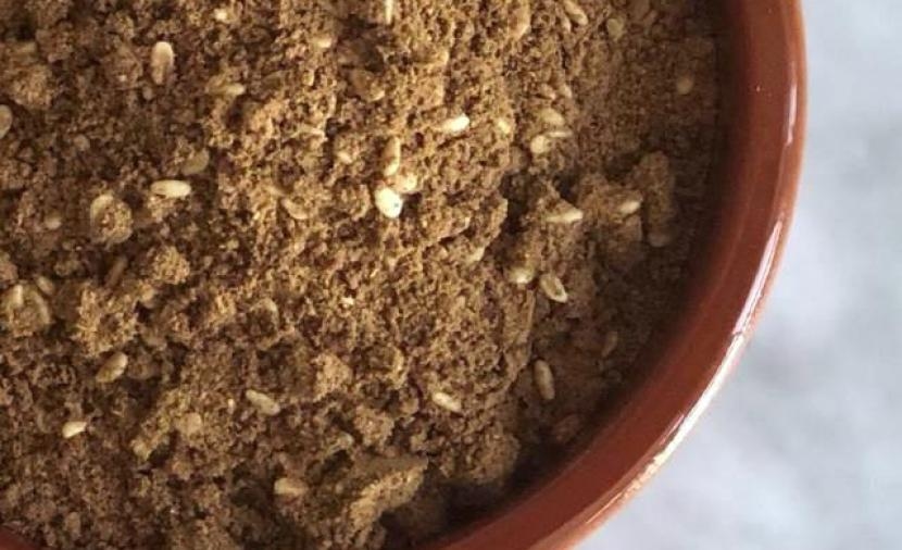 تقرير الدُقَّة الغَزِّيَّة.. نكهة البقاء في زمن المجاعة