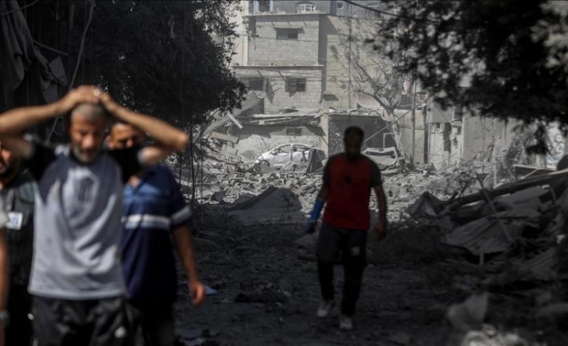 الجزيرة توثق بالأدلة جريمة حرب في النصيرات.. والأورومتوسطي يطالب بتحقيق دولي