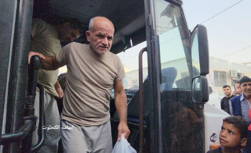 بالأسماء.. الاحتلال يفرج عن 15 أسيرًا من قطاع غزّة