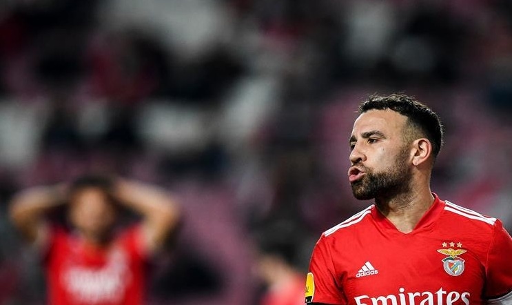 بنفيكا البرتغالي يعلن تجديد عقد قائده الأرجنتيني نيكولاس أوتامندي