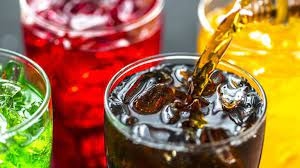 دراسة: شرب السكريات أكثر ضررًا من تناولها في الطعام