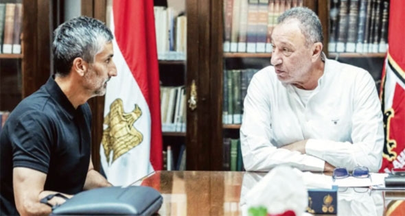 الأهلى يسجل «القائمة الأولى» والعروض تنهال على «وسام» الخطيب يجتمع مع ريبيرو لحسم الصفقات.. ومحاولات لإنهاء أزمة كريستو