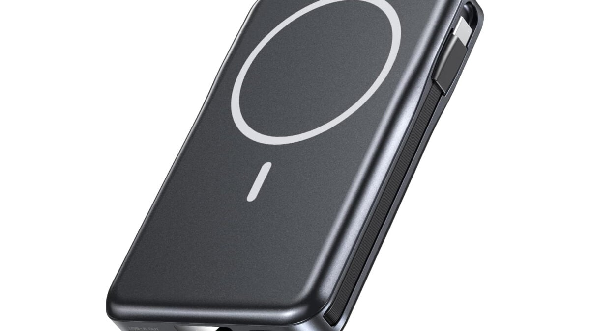 This Magnetic 10000mAh Power Bank Is 88% Off, Amazon Holds a Final Clearance Sale