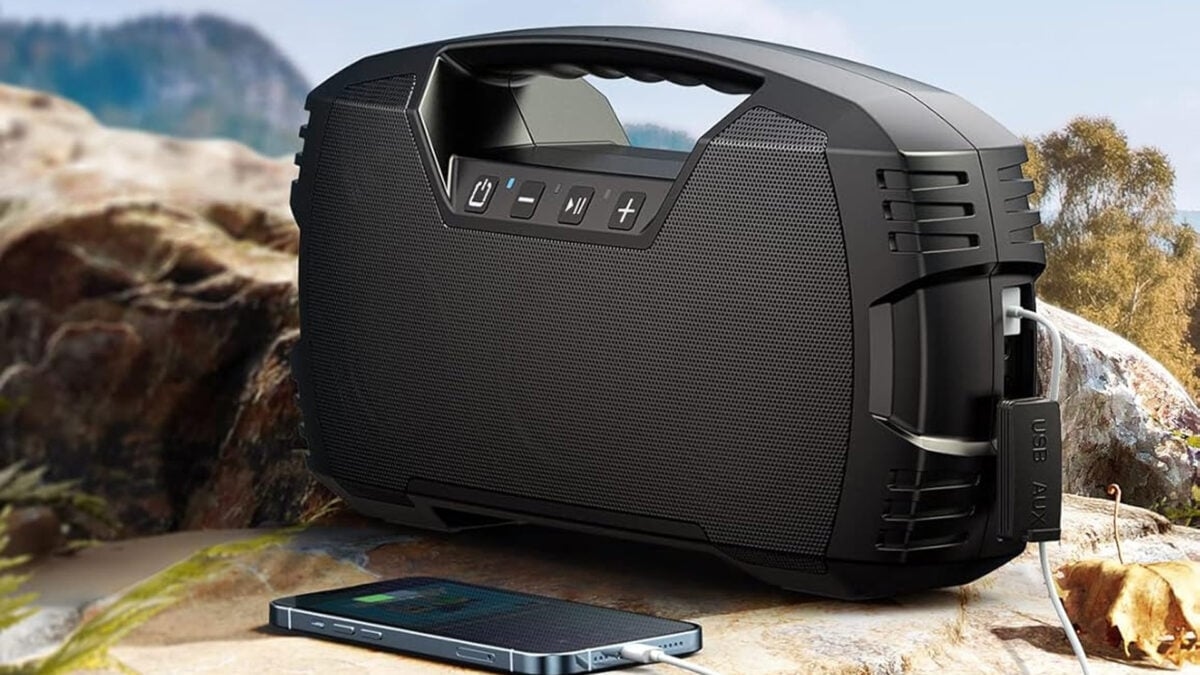 Forget JBL, Amazon's Choice Waterproof Bluetooth Speaker for 41% Off and It Can Charge Your Phone