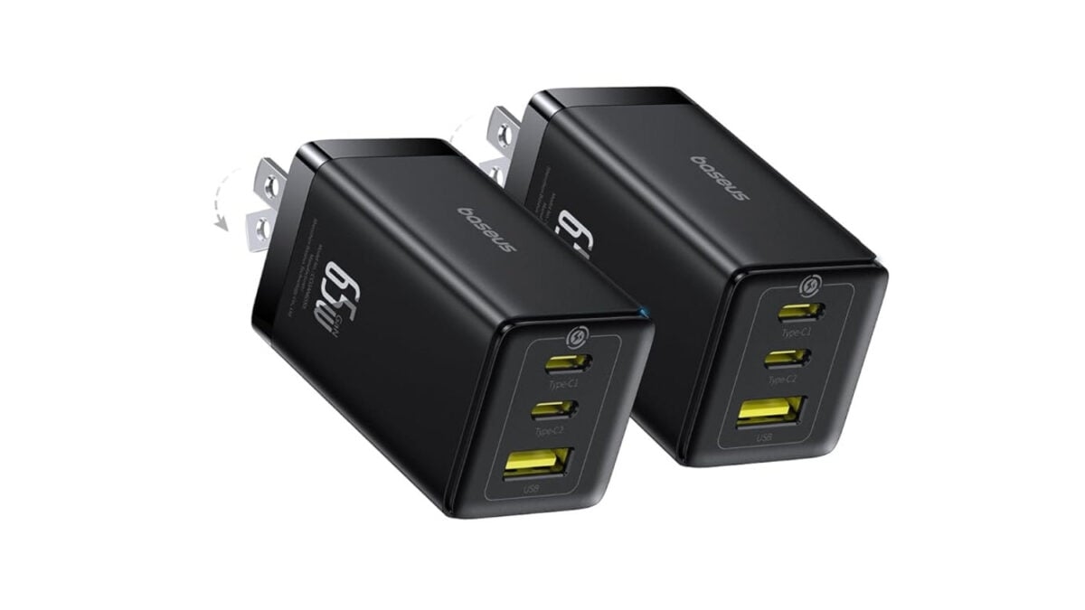 Baseus Foldable Charger Block (2-Pack) for 50% Off Makes Each Block Barely Costs a Thing