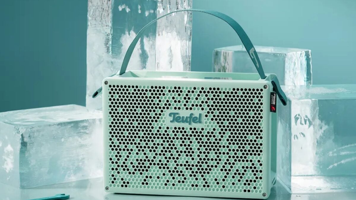 This Ultra-Repairable Bluetooth Speaker Addresses the Ugliest Part of Consumer Tech