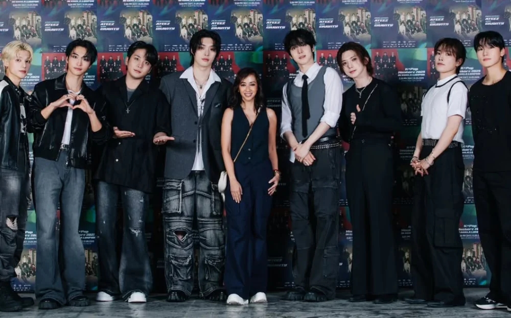 Fans Amused By The Height Difference Of Selangor's Princess Tengku Zatashah & ATEEZ Members