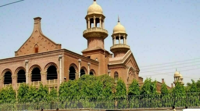 In tax cases substantive changes affecting vested rights apply prospectively: SC