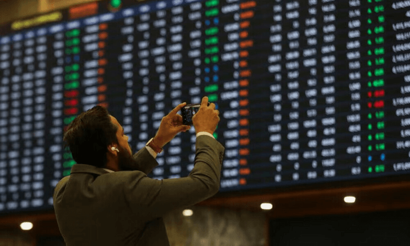 Equities extend gains in Pakistan
