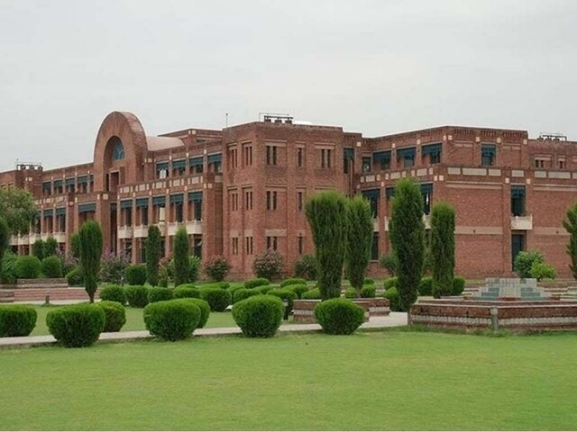 CCP holds awareness session on Competition Law for IIUI students