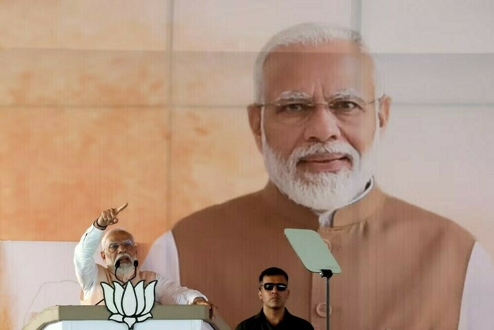 New rail line links IIOJK to Indian network: Modi vows not to stop IIOJK development after attack