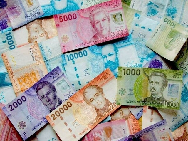 Brazil's real set for third weekly gain
