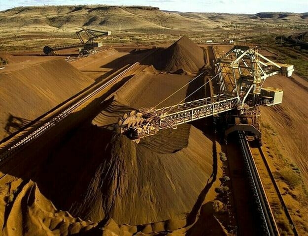 Dalian iron ore hits one-week