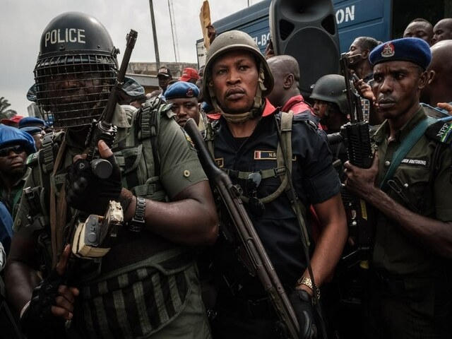 29 pupils taking high school exams killed in C Africa crush