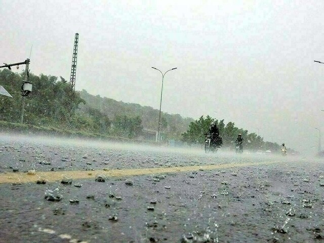 Rain, urban flooding, GLOFs: NDMA issues weather alert across Pakistan