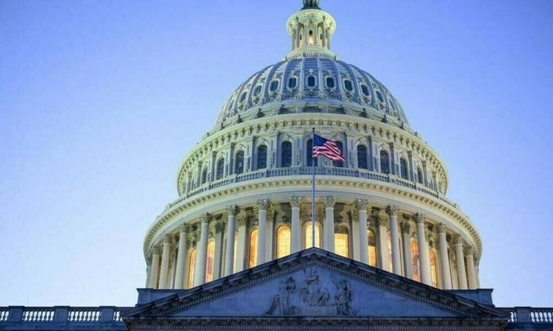 US Senate pushes ahead on Trump tax cuts