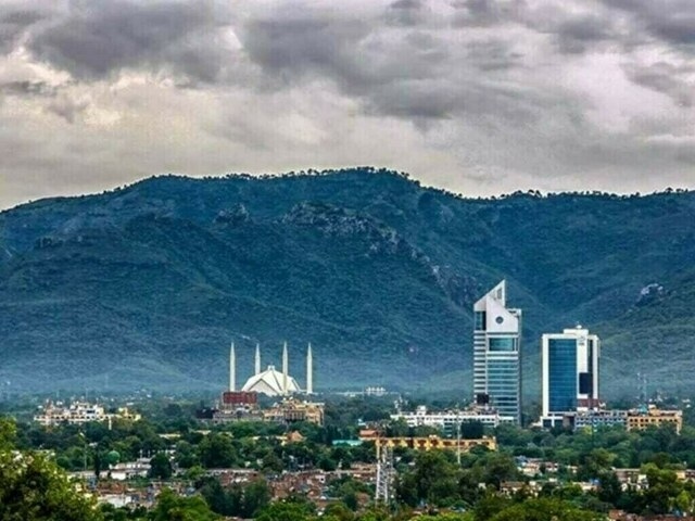 Police, intelligence agencies: Govt to allocate plots of land in Islamabad to families of martyrs
