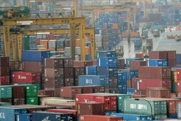 ‘Pakistan needs integrated dry port strategy to decentralise economic activity'