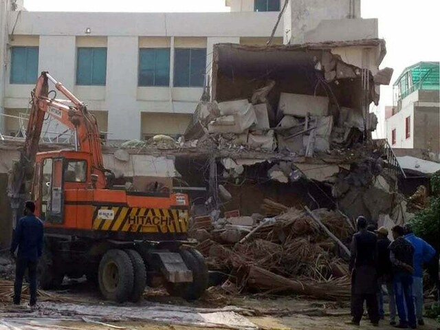 CDA launches operation against encroachments