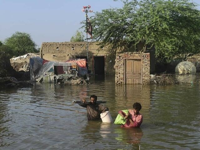 Monsoon floods: Jazz, NDMA collaborate to issue geo-fenced SMS alerts