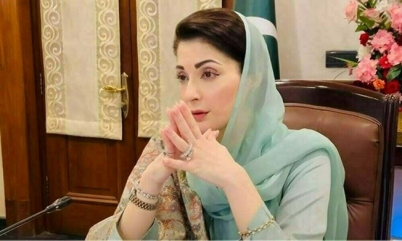 CM pays tribute to 22 Kashmiri martyrs of July 1931