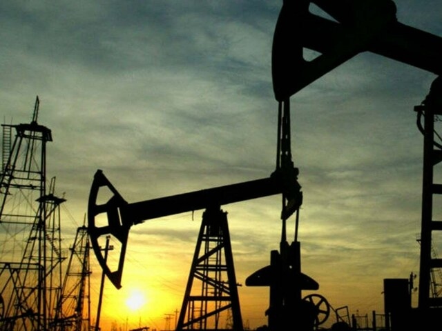 Oil prices ease as US fuel stock builds put focus on demand