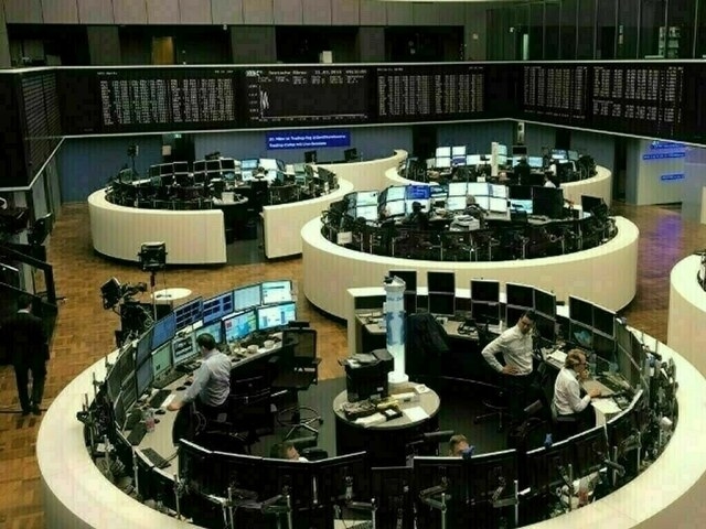 European shares end lower as investors assess mixed earnings
