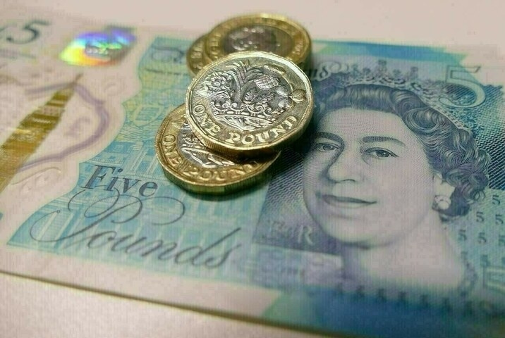 Sterling at four month low against euro