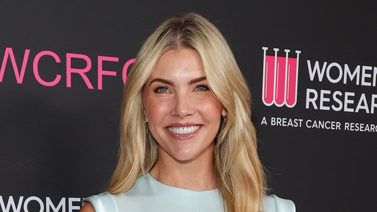 Amanda Kloots makes red carpet debut with sports star beau... 5 years after husband's agonizing Covid death