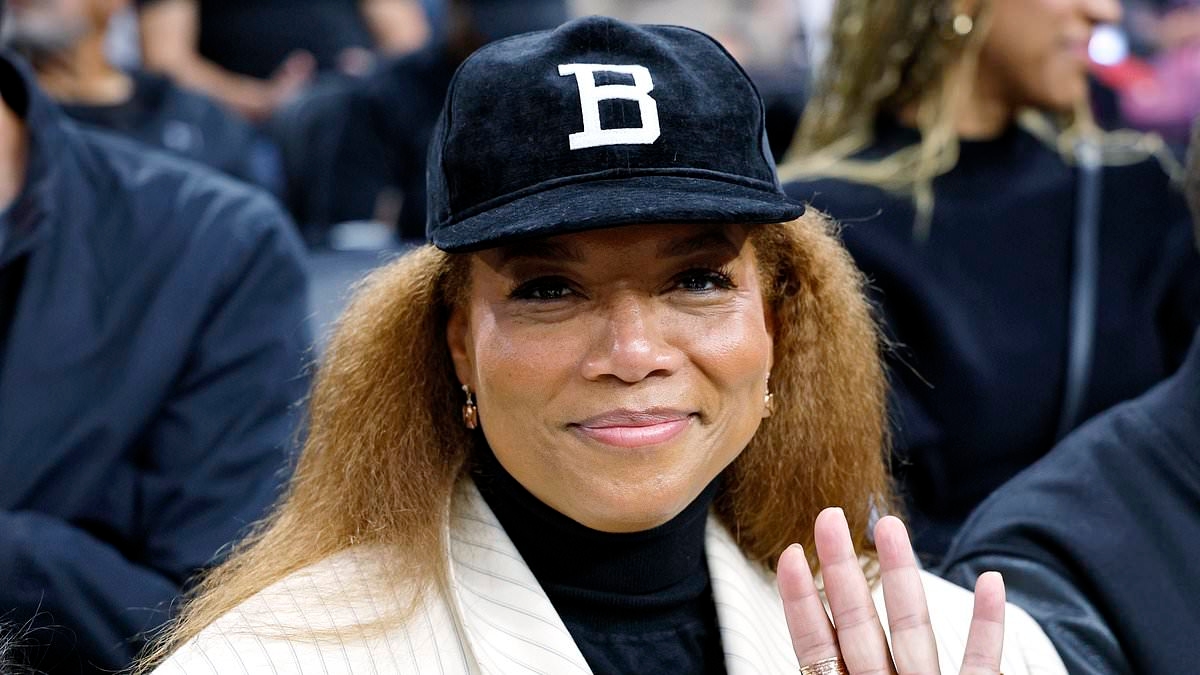Queen Latifah's expletive-filled response as she's dealt shock career blow