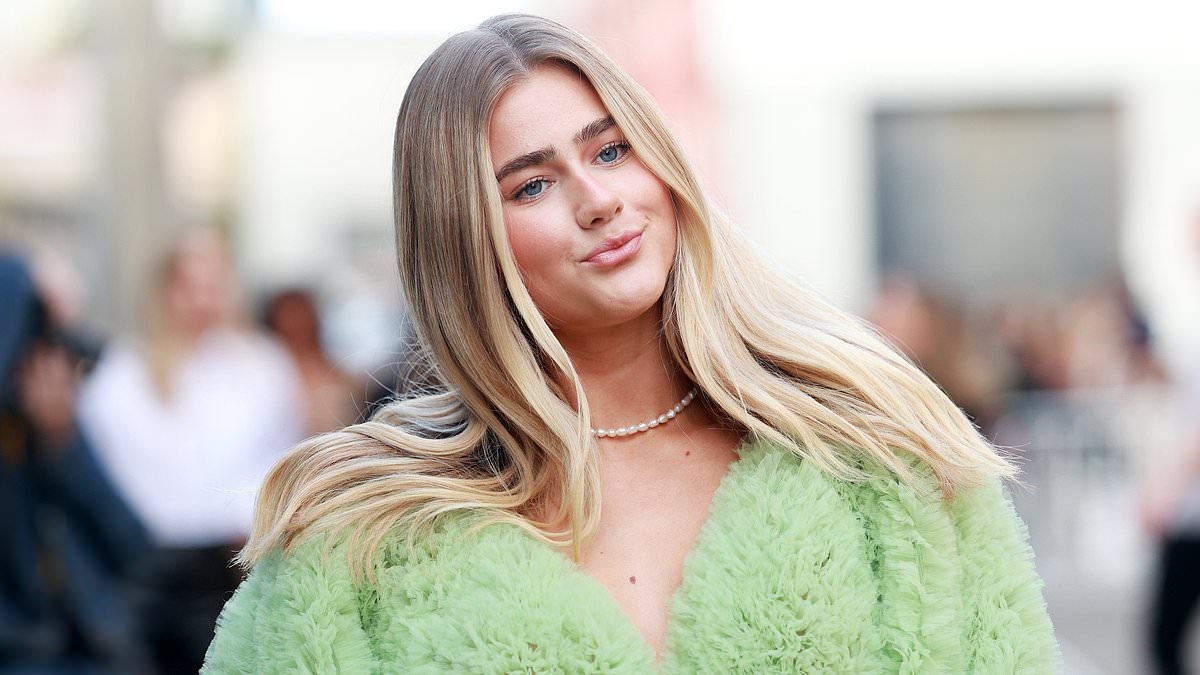 Influencer slams Australian Fashion Week after she is asked 'diabolical' question by a reporter: 'No way in hell'