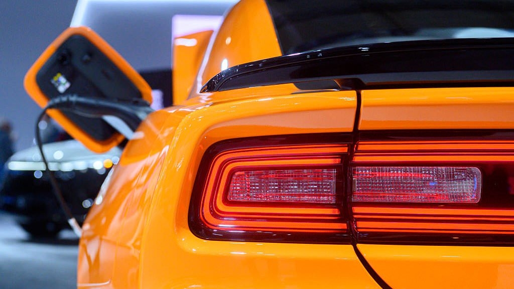 Dodge blames Trump's tariffs for car delay
