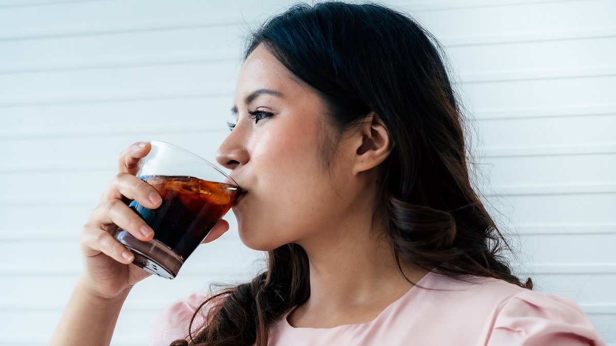 Pepsi copies Coca-Cola's most famous campaign
