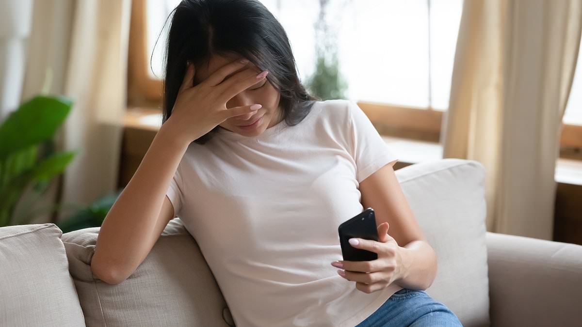 'Mother of all data breaches' sees Internet users urged to act after Apple and Google passwords are exposed
