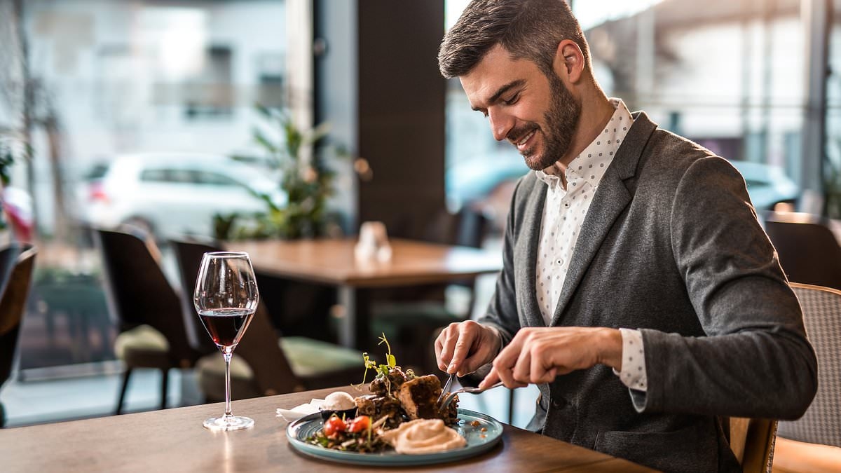 America crowns new favorite restaurant chain as LongHorn Steakhouse dethroned by bitter rival
