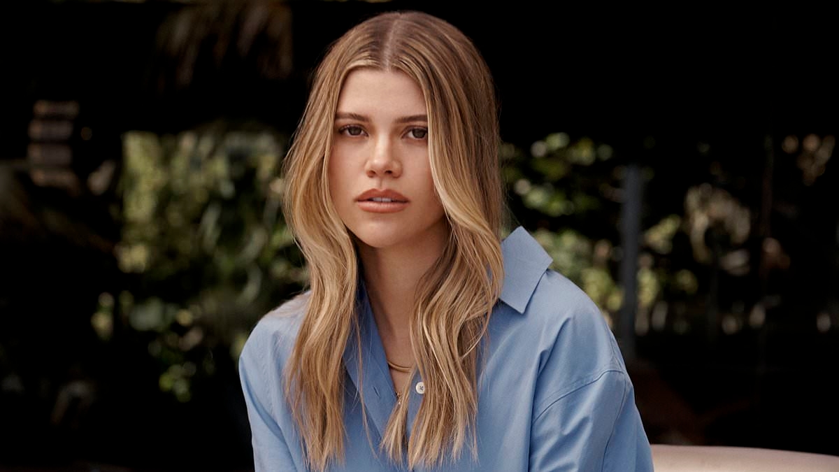 Sofia Richie reveals her shorter hairstyle as she brushes off husband Elliot Grainge's cheating rumors