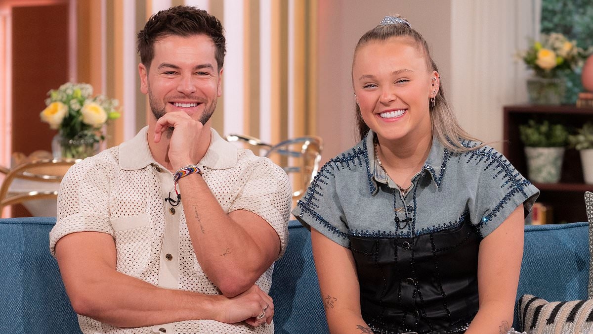 I know why JoJo Siwa felt pressured into calling herself a lesbian before dating Chris Hughes. This is the truth - and it's devastating: FLORENCE SCORDOULIS