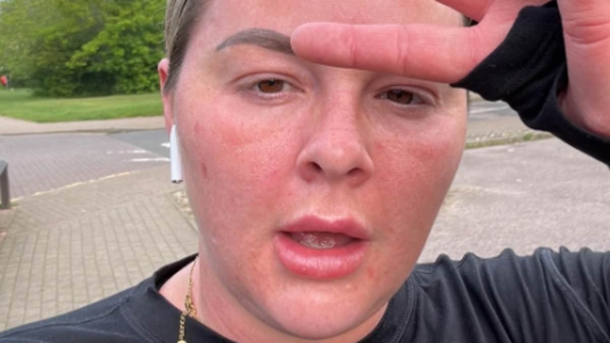 Woman looks unrecognizable after losing 8st following a toxic break-up