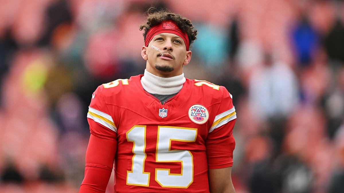 Ex-NFL quarterback's shock Aaron Rodgers and Patrick Mahomes comparison divides opinion