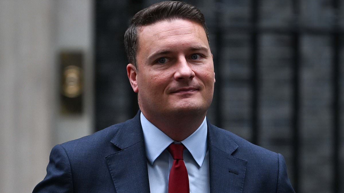 'Bonfire of the health quangos': Health secretary Wes Streeting vows to axe NHS groups employing 7,000 staff to cut wasteful spending and bureaucracy