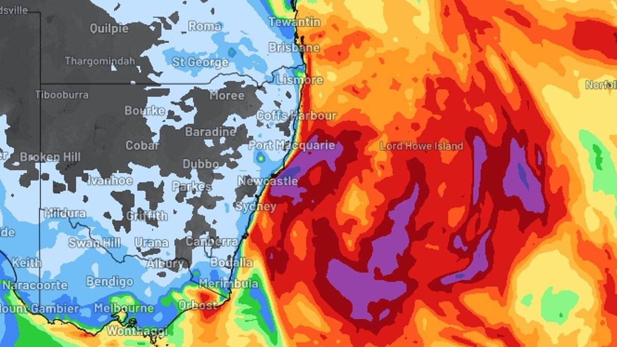 Sydney weather: 'Bomb cyclone' set to strike: What you need to know
