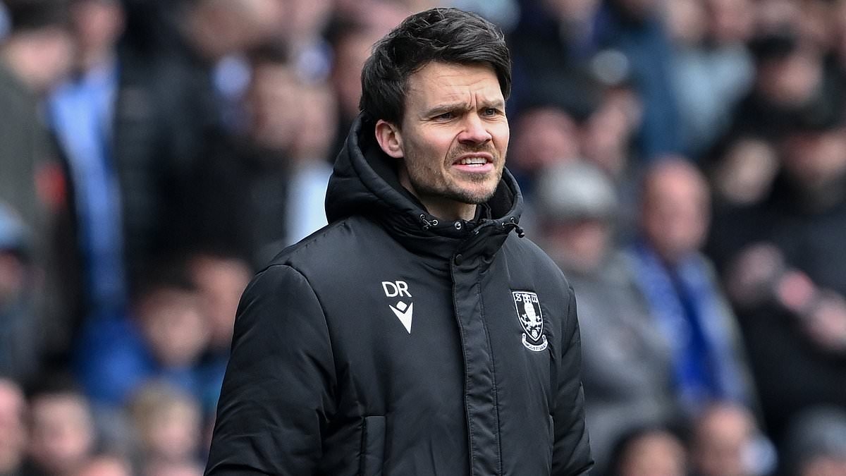 Danny Rohl tells Sheffield Wednesday players he is LEAVING the club as Leicester continue to monitor the coach