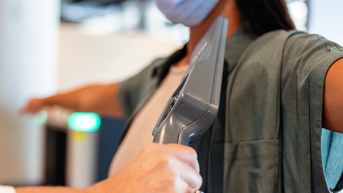 Travel expert warns about bodily function that can set off airport scanners after passenger is stopped by TSA