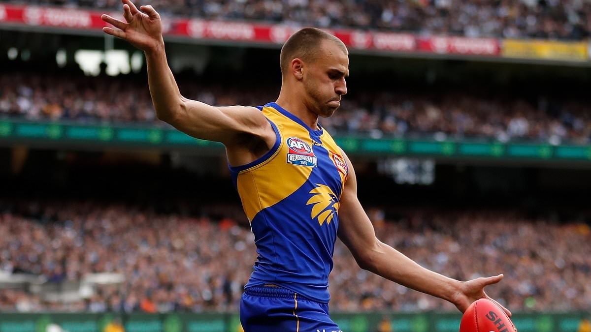 Footy legend reveals why he feels guilty about the most famous moment of his career in emotional farewell to teammates