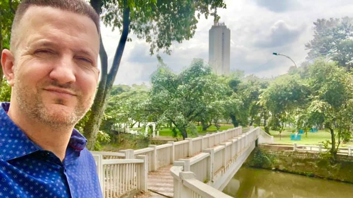 I've travelled to 193 countries but one stood out so much I quit my job and moved there