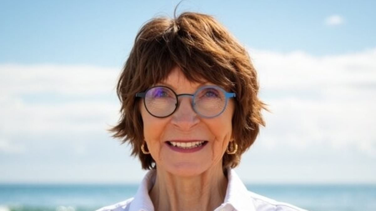EXCLUSIVE I REVERSED my dementia with simple lifestyle tweaks... and without harsh treatments: Here's how