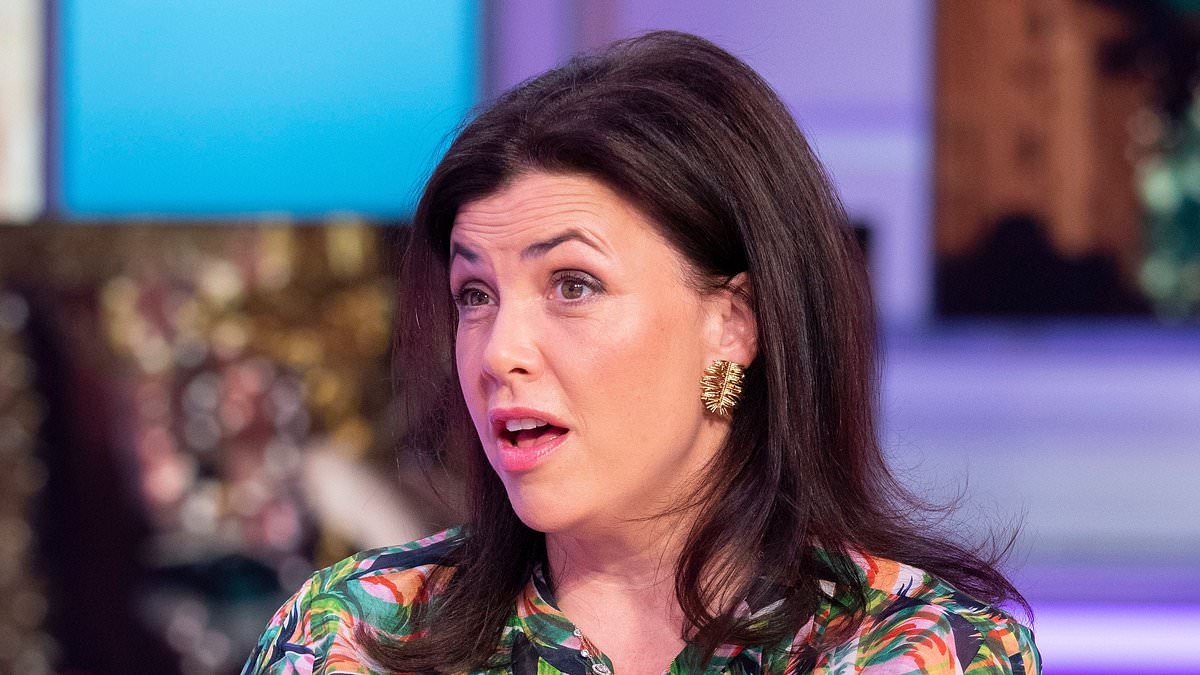 Kirstie Allsopp shares ominous picture of empty Tube carriage and warns 'this can't be a good thing'