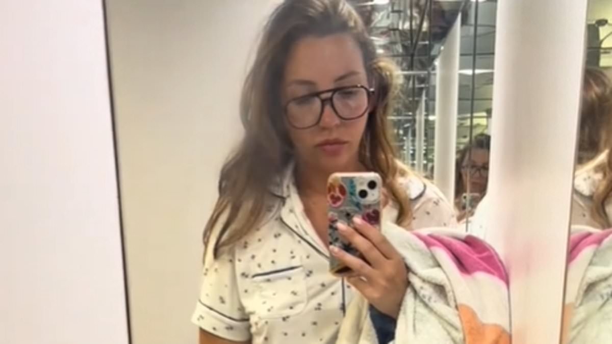 Mother's controversial method for securing sunbeds DIVIDES opinion: 'You're part of the problem'
